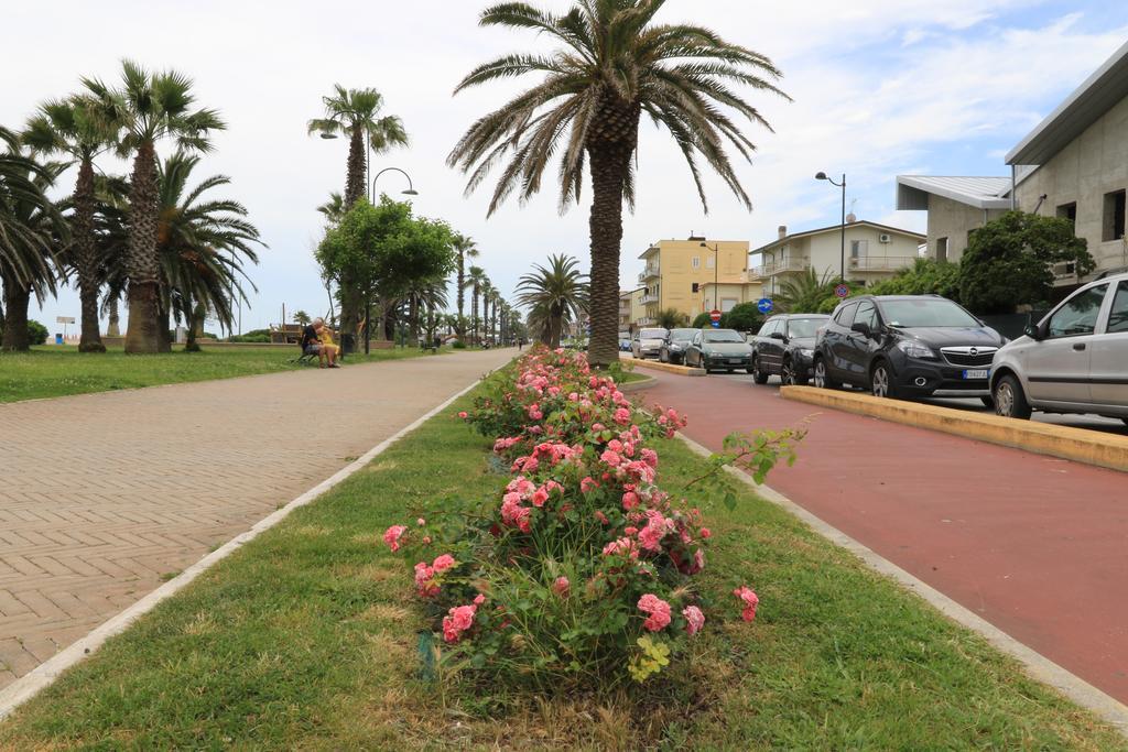 Casavacanze Castelli Di Sabbia Porto Sant'Elpidio Bagian luar foto